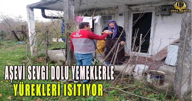 AŞEVİ SEVGİ DOLU YEMEKLERLE YÜREKLERİ ISITIYOR
