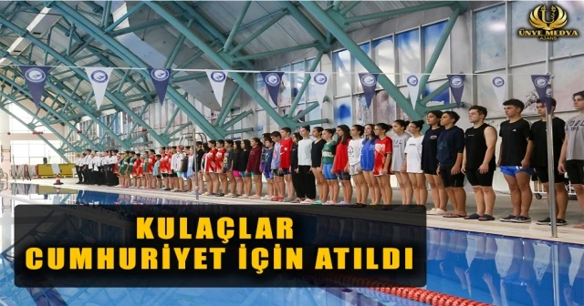 KULAÇLAR CUMHURİYET İÇİN ATILDI