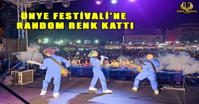 ÜNYE FESTİVALİ’NE RANDOM RENK KATTI